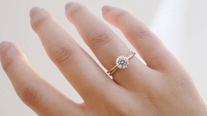 What do you have to know before you buy an engagement ring?