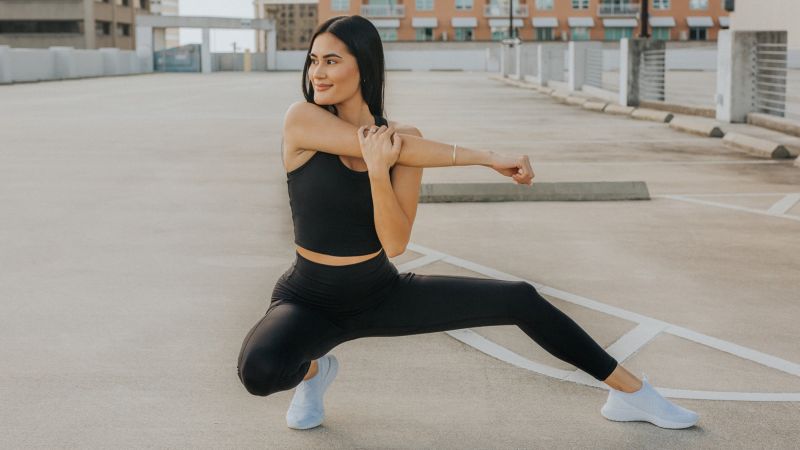 220719114610-leggings-amazon-lead