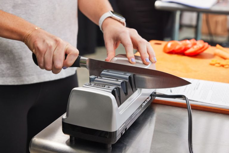 Knife sharpening